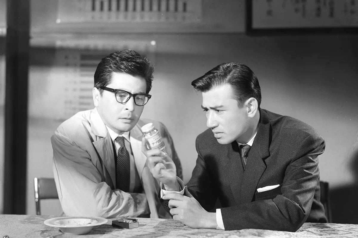 3.『四万人の目撃者』場面写真 2