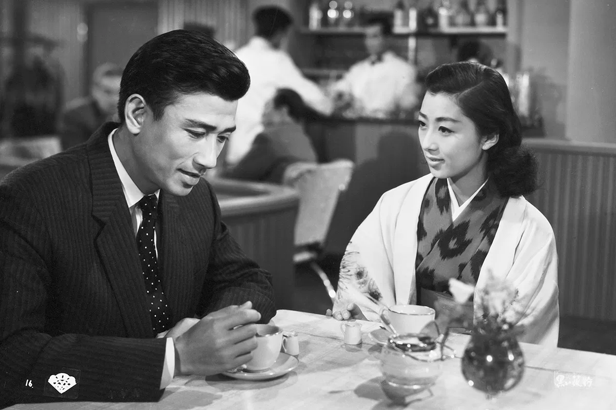 9.『黒い花粉』場面写真 3