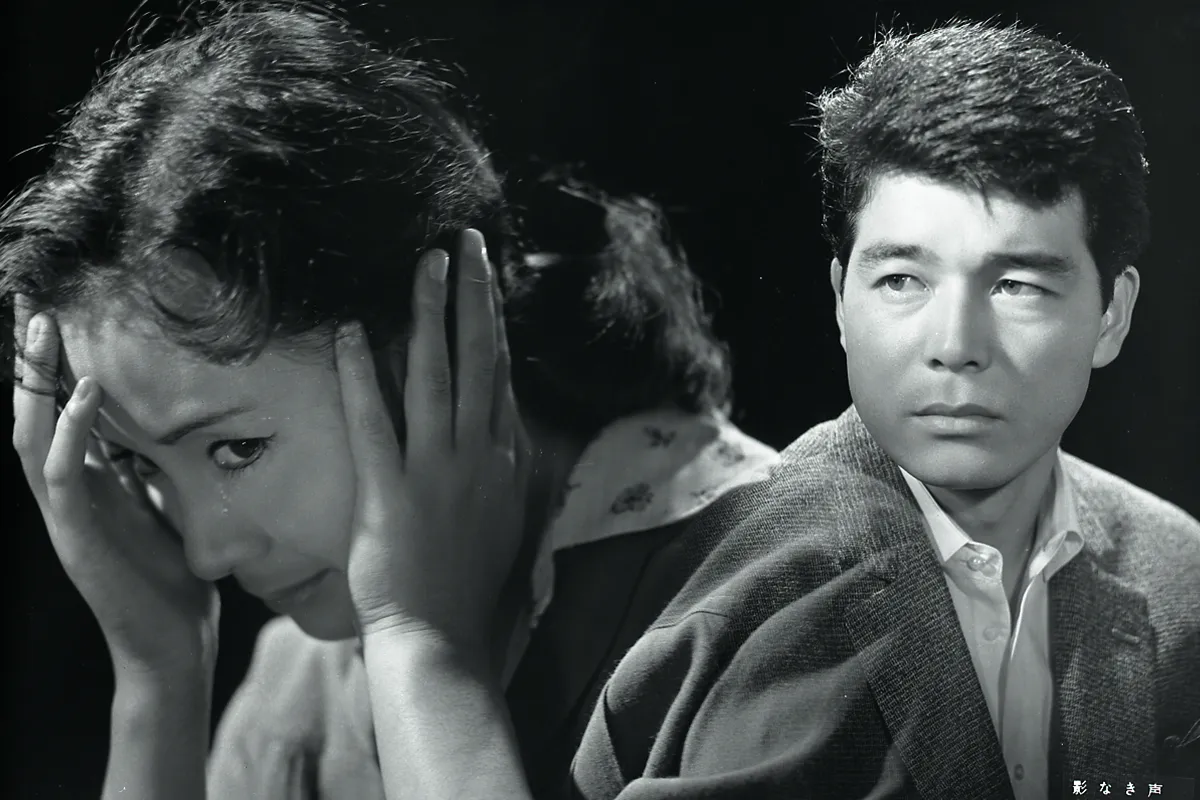 4.『影なき声』場面写真