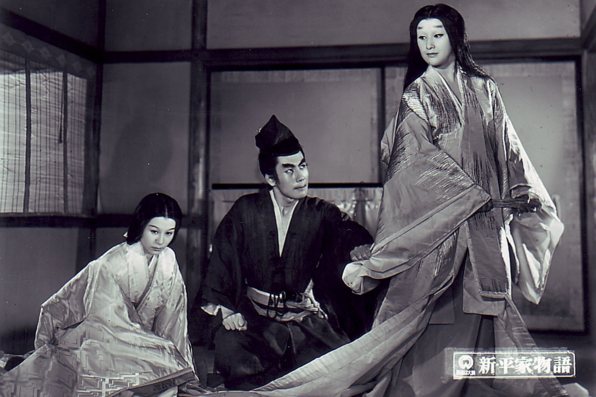 4.『新・平家物語』場面写真